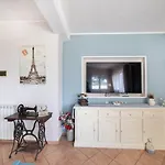 Chez Elle דירה *