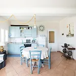 Chez Elle إمبيريا