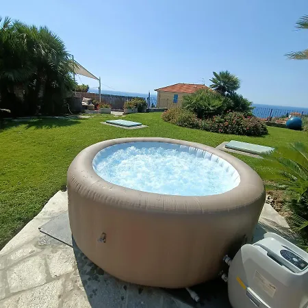 Chez Elle Appartement Imperia